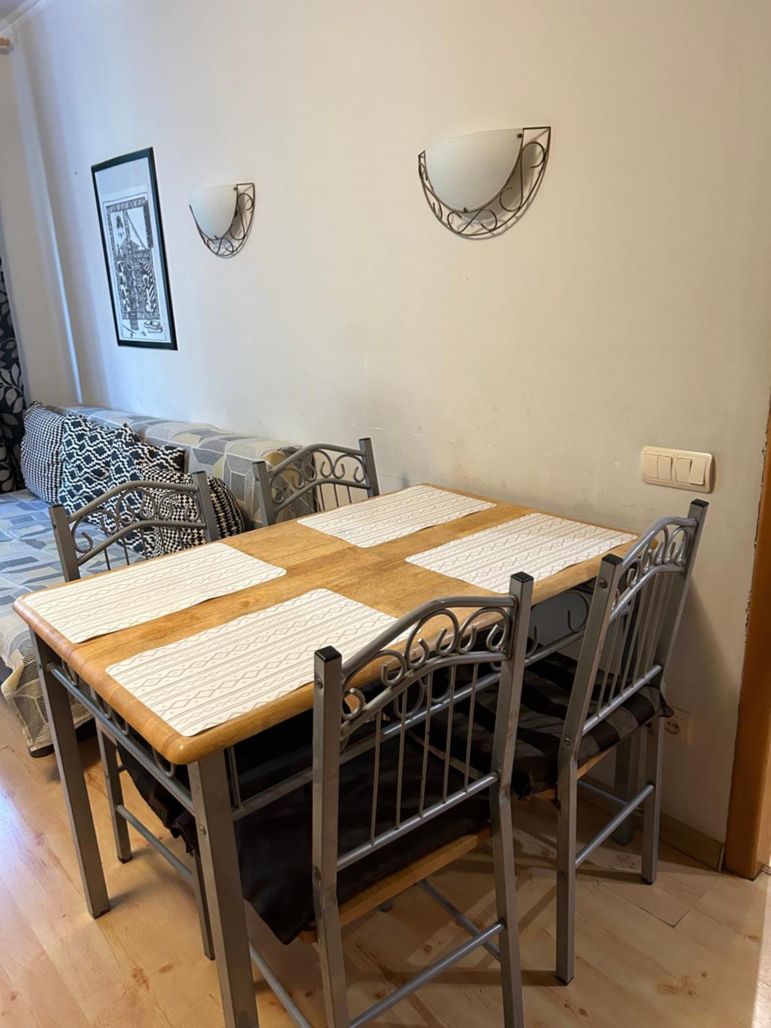 Three Bedroom Stepana Bandery Street Ровно Экстерьер фото